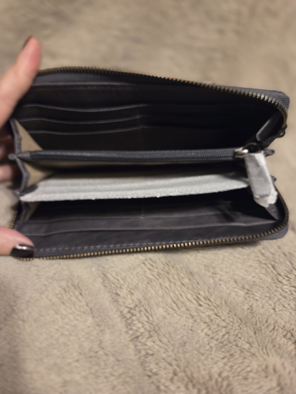 Frye Carbon Gray Melissa Zip Wallet BNWT. AMAZING COLOR AND GORG LEATHER. - Picture 3 of 5